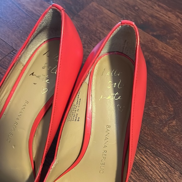 Banana Republic red heels - Picture 4 of 7